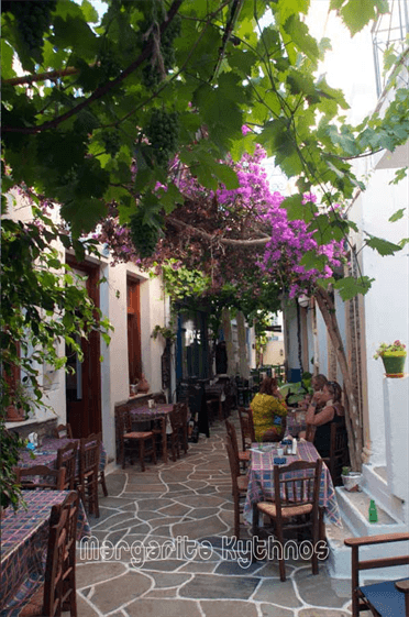 Η Πιάτσα στην Δρυοπίδα της Κύθνου